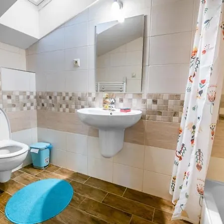 ゲストハウス Alpina Certov ラーズィ・ポット・マキトウ